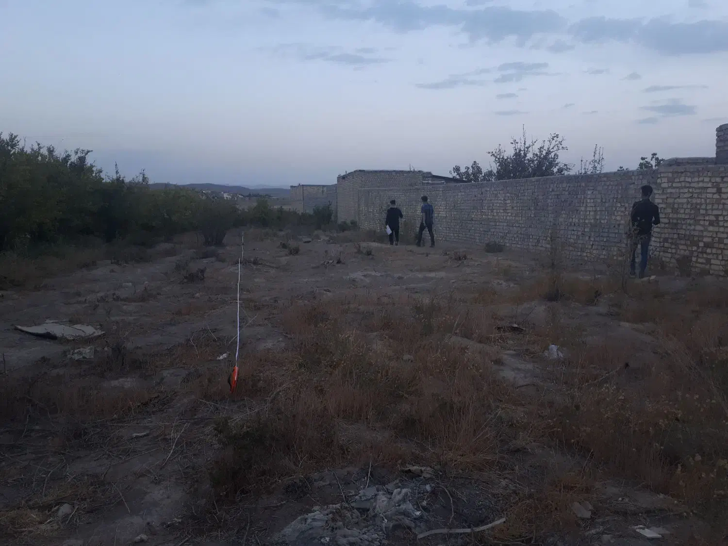 زمین وسط روستای خدیجه خاتون|فروش زمین و ملک کلنگی|سلفچگان, |دیوار