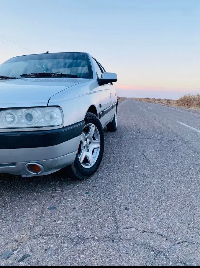 پژو ۴۰۵تصادفی|خودرو سواری و وانت|بیرجند, |دیوار