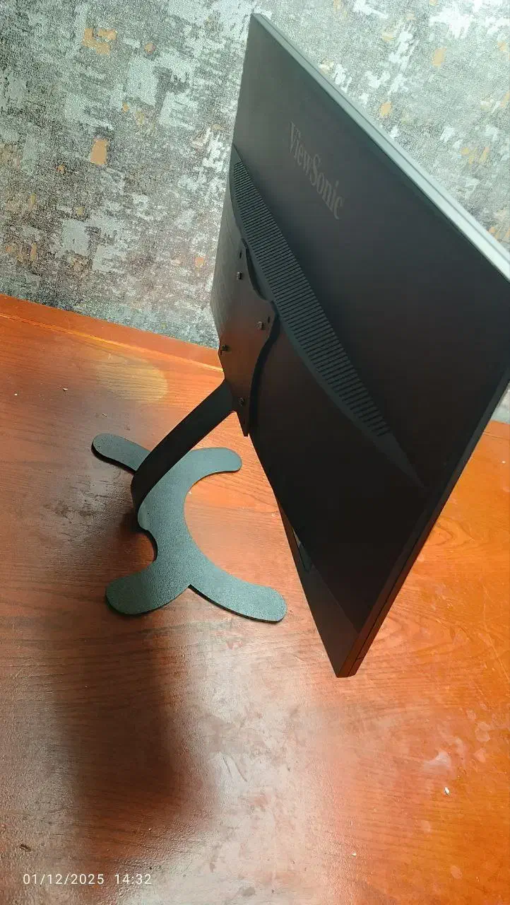 مانیتور 24اینچhdmi آمریکایی مدل ViewSonic VA2407h|قطعات و لوازم جانبی رایانه|تهران, شهرک آزادی|دیوار