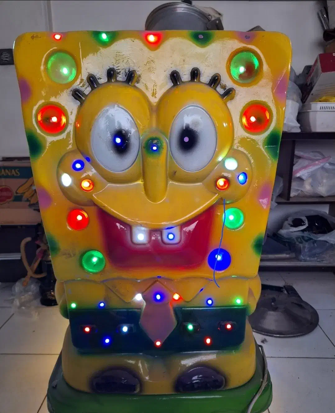 اسباب بازی تکان دهنده|اسباب‌‌بازی|هشتگرد, شهرک صنعتی هشتگرد|دیوار