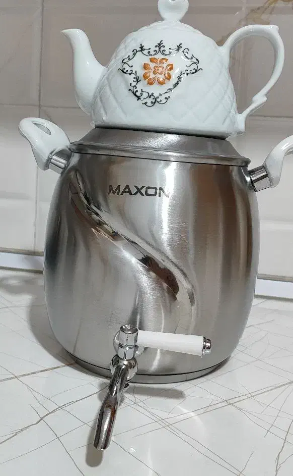 فرششور هلیبرون اصل اتو کتری قوری ست قابلمه چایساز|فرش|نسیم‌شهر, |دیوار