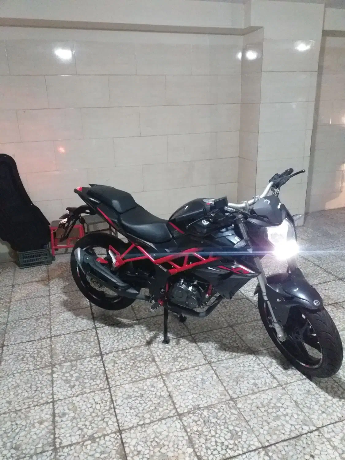 بنلی ۱۵۰ نیو فیس|موتورسیکلت|رشت, آب آسیاب|دیوار