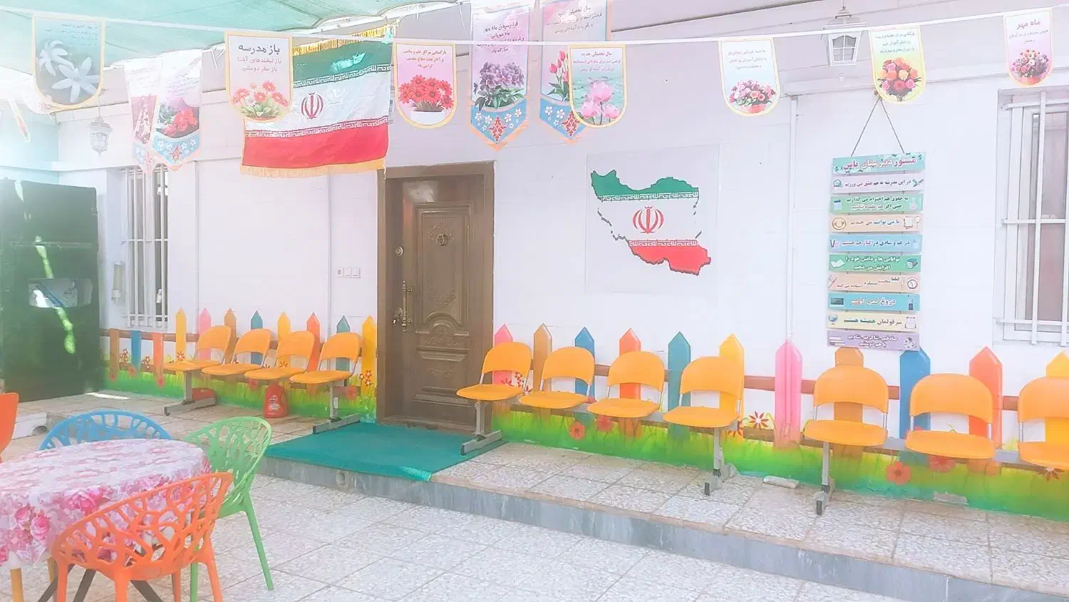خدمتگزار خانم برای دبیرستان|استخدام سرایداری و نظافت|اهواز, کیانشهر|دیوار