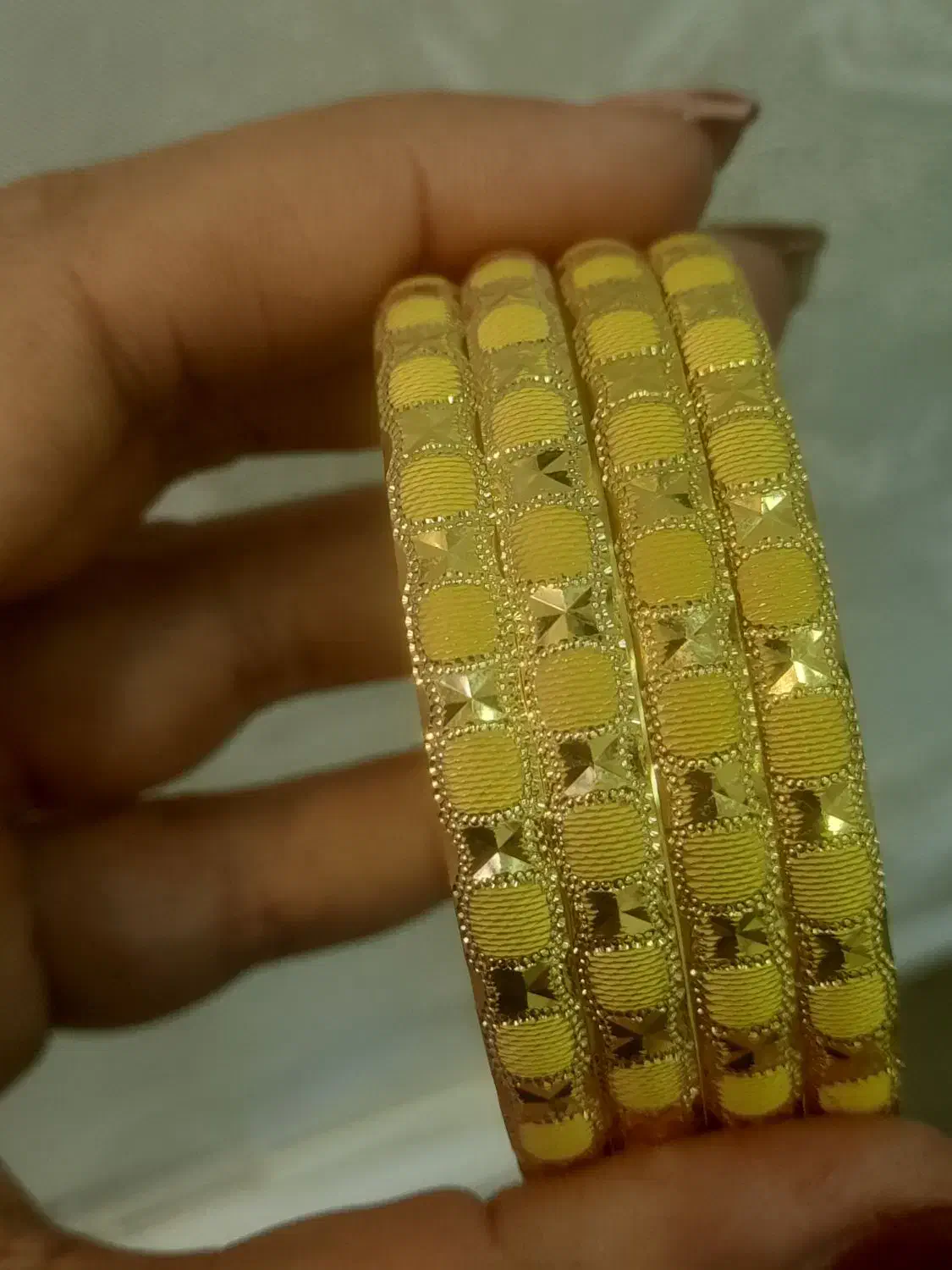 زنجیر طلا و النگو|جواهرات|شوشتر, |دیوار