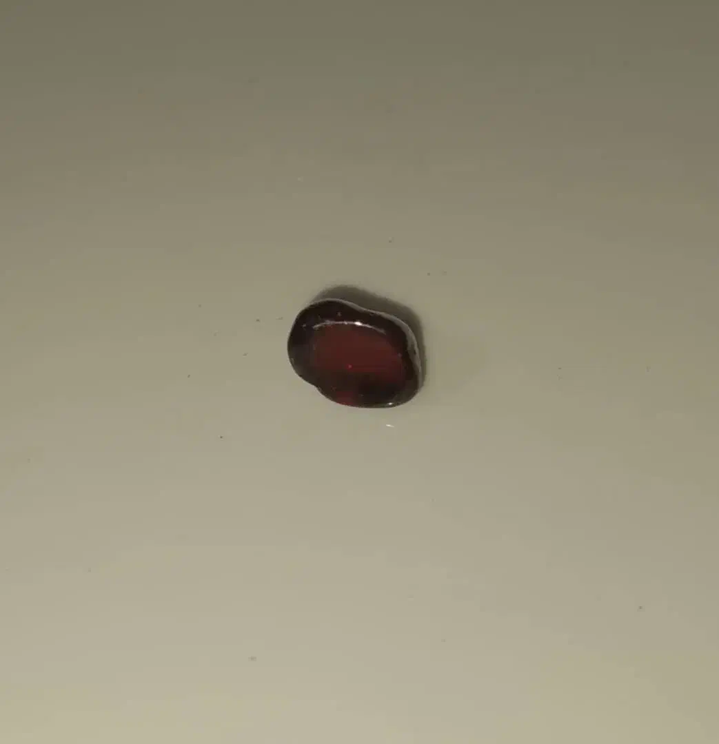 سنگ یاقوت اصل|کلکسیون اشیاء عتیقه|کارزان, |دیوار