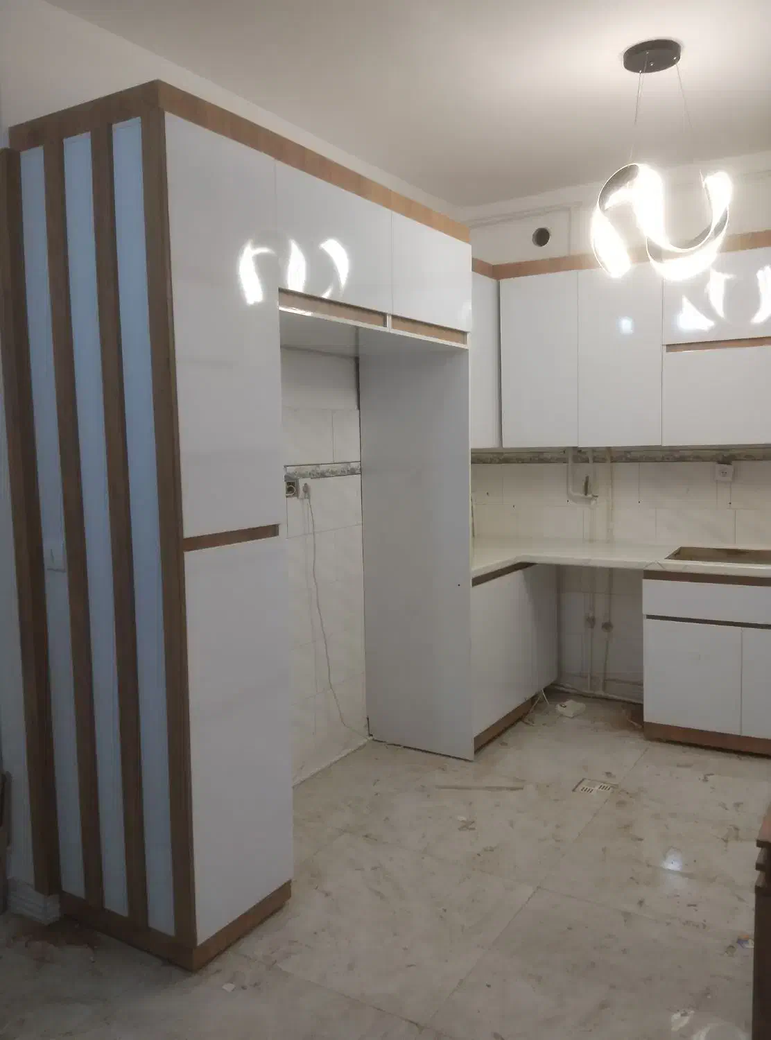 طراحی و نصب کابینت و کمد دیواری|خدمات پیشه و مهارت|تاکستان, |دیوار