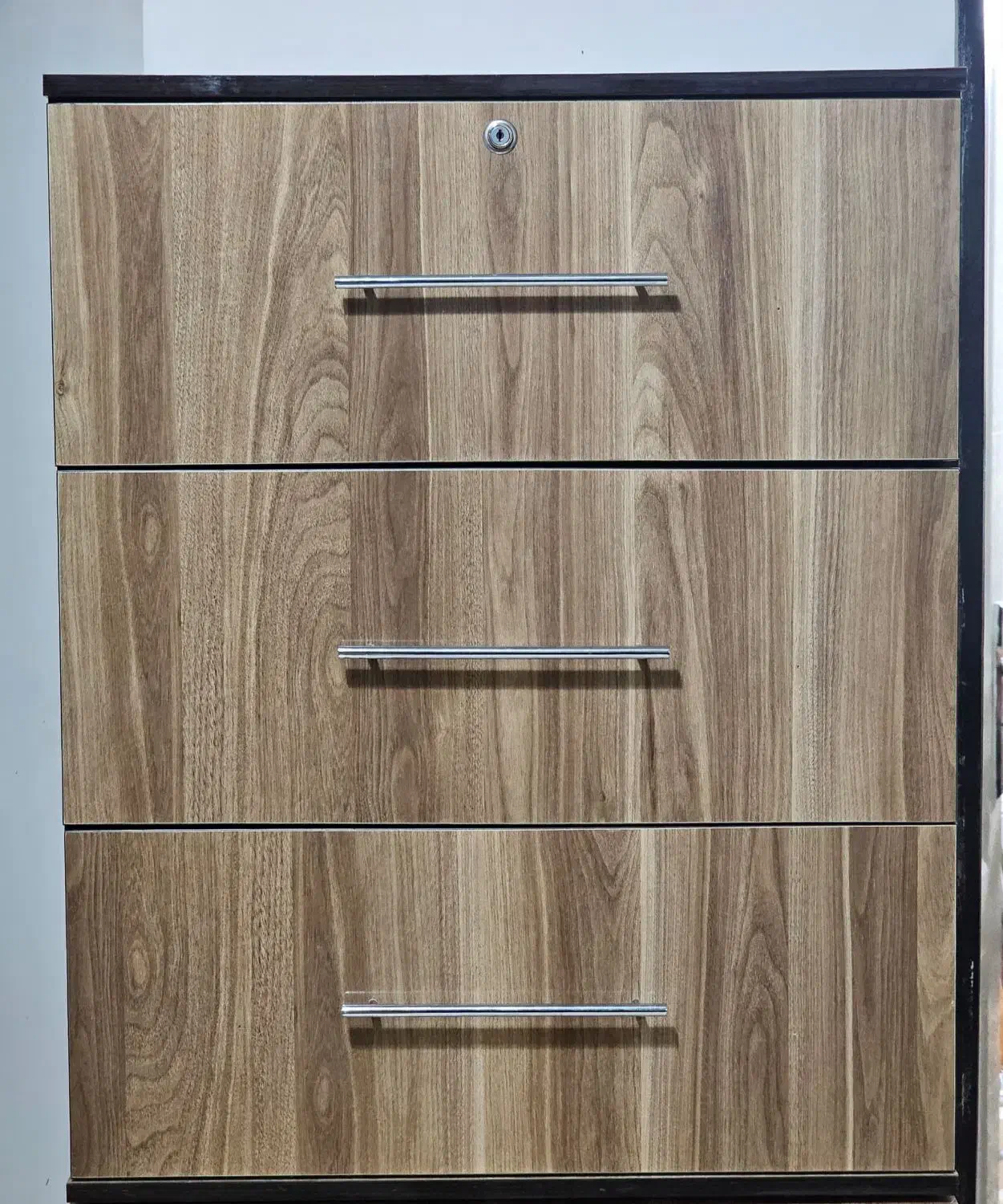 دو عدد کابینت کاملا سالم و نو با بهترین ام دی اف|جاکفشی، کمد، دراور|مهاباد (آذربایجان غربی), |دیوار