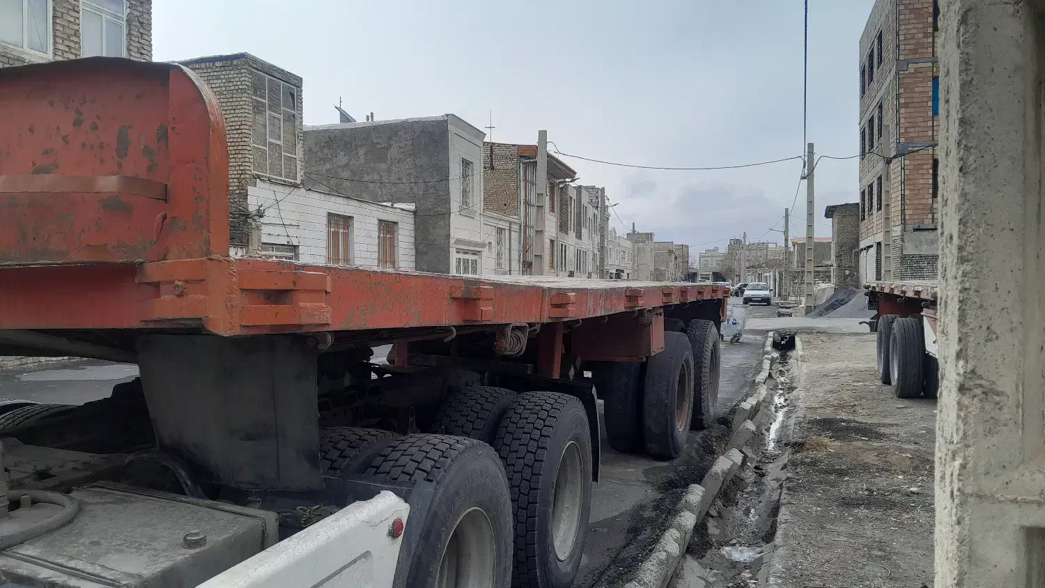 دو عدد تریلر کفی سالم زیرکار|خودرو سنگین|تهران, جردن|دیوار