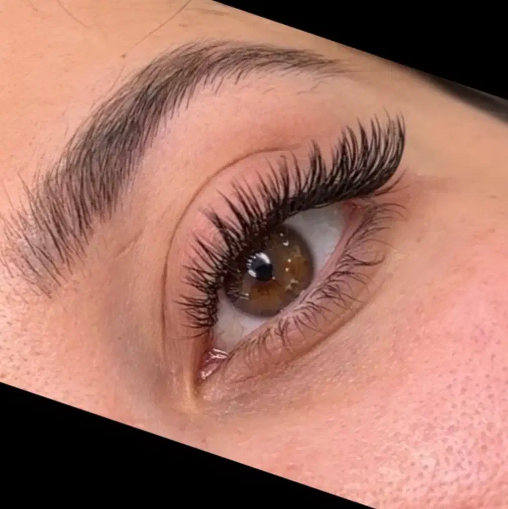 اکستنشن مژه|خدمات آرایشگری و زیبایی|شاهین‌شهر, فردوسی|دیوار