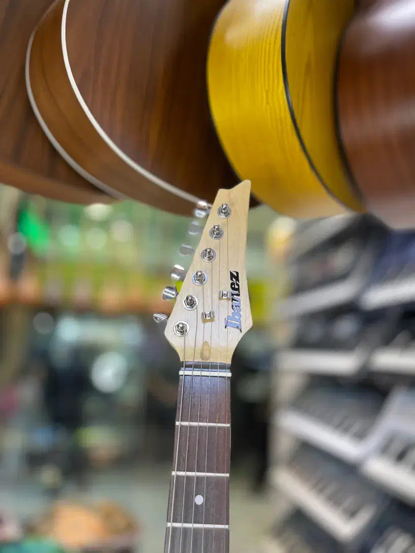 گیتار الکتریک آیبانز آکبند|گیتار، بیس، امپلیفایر|تهران, افسریه شمالی|دیوار