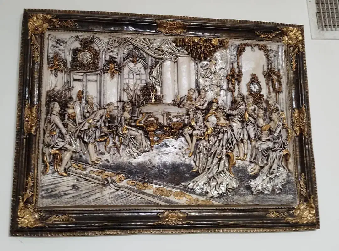 وسایل کاملا سالم هستن|مجسمه، تندیس، ماکت|الیگودرز, |دیوار