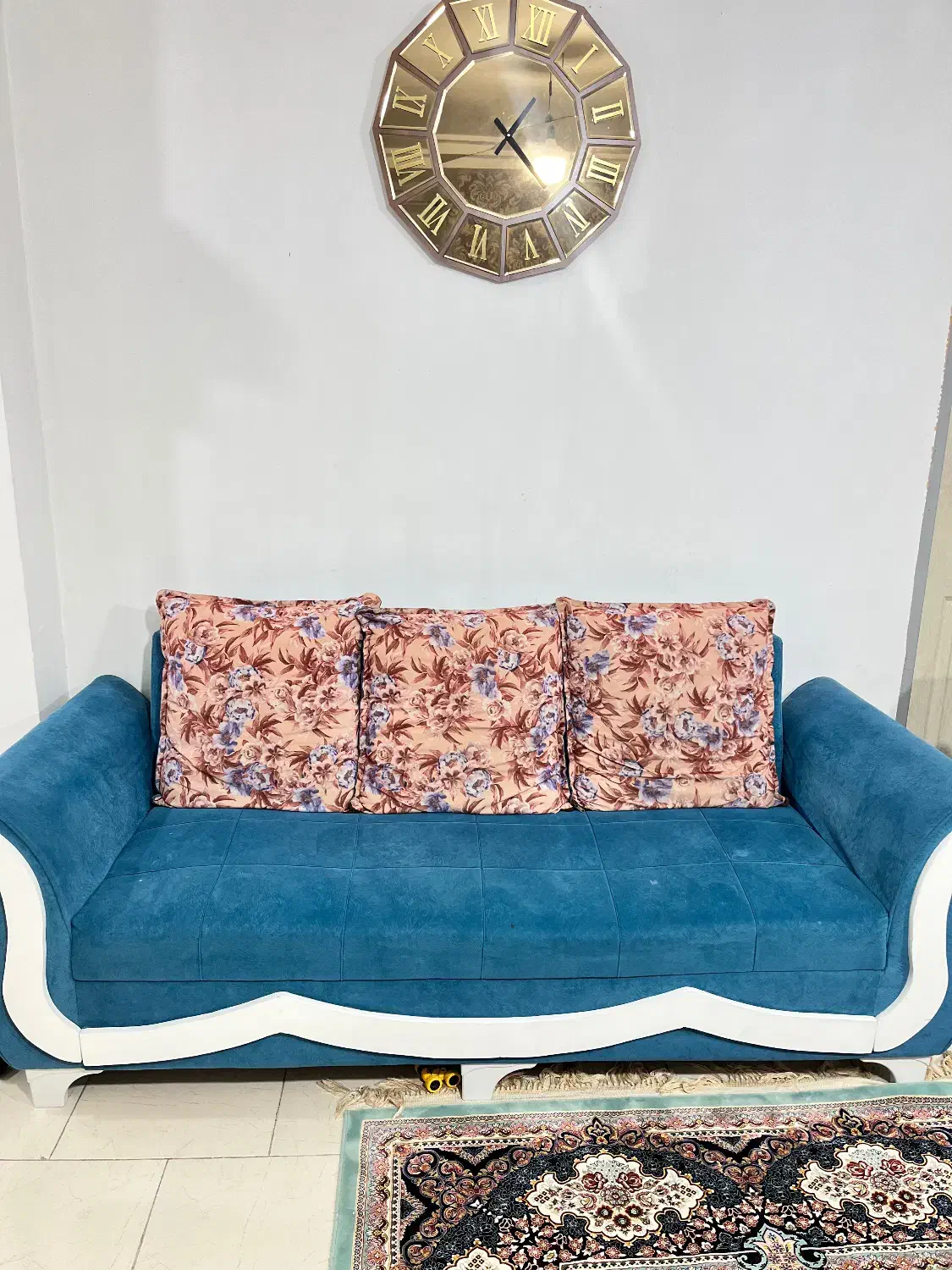 مبل هشت نفره سالم|مبلمان خانگی و میز عسلی|آزادشهر, |دیوار