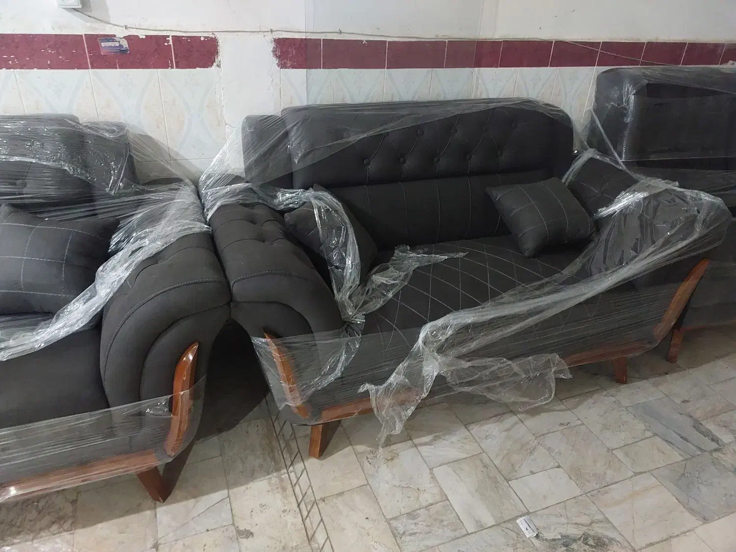 مبل راحتی|مبلمان خانگی و میز عسلی|اهر, |دیوار