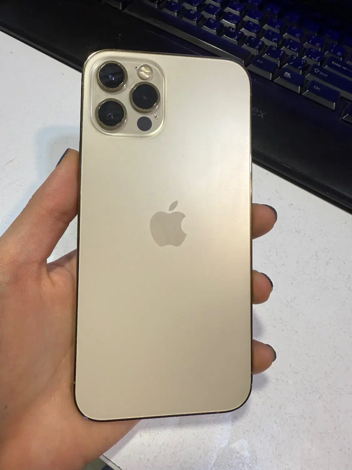 آیفون ۱۲ پرو گلد ۲۵۶ گیگ|موبایل|اصفهان, رزمندگان|دیوار