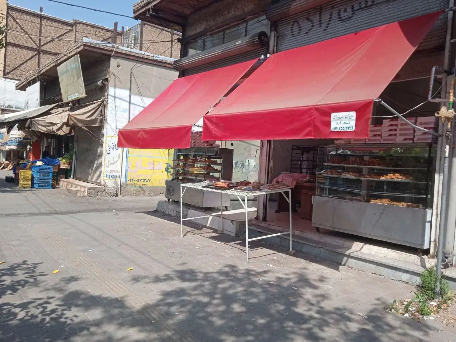 فروش ۲۹۰ متر مغازه با سند تک برگ چهارراه امام|فروش مغازه و غرفه|پارسآباد, |دیوار