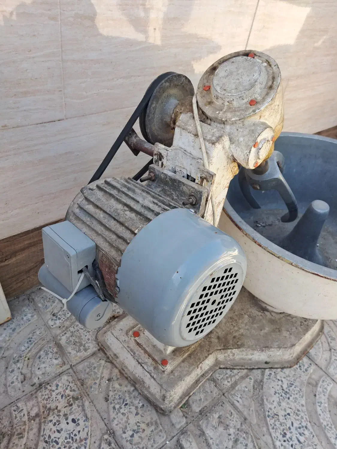 خمیرگیر ، خمیرکن ، 40 کیلویی ، همزن ، میکسر|کافیشاپ و رستوران|شیراز, آزادگان|دیوار