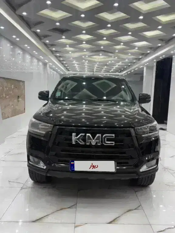 kmc t8 1402/12|خودرو سواری و وانت|شیراز, غدیر شمالی|دیوار