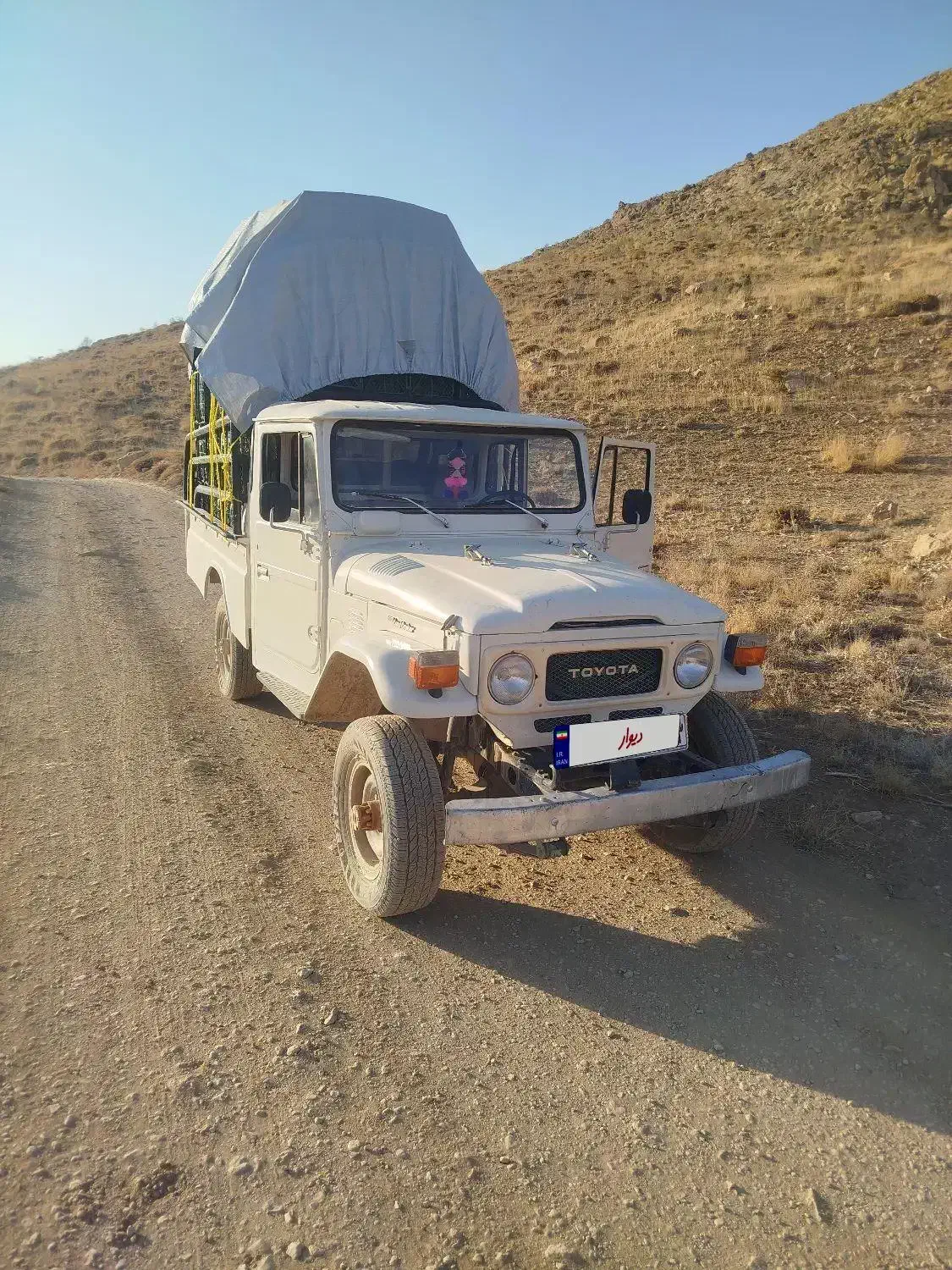 تویوتا وانت|خودرو سواری و وانت|شهرضا, |دیوار