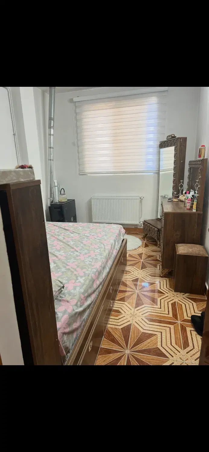 تخت خواب|تخت و سرویس خواب|لاهیجان, لیالستان|دیوار