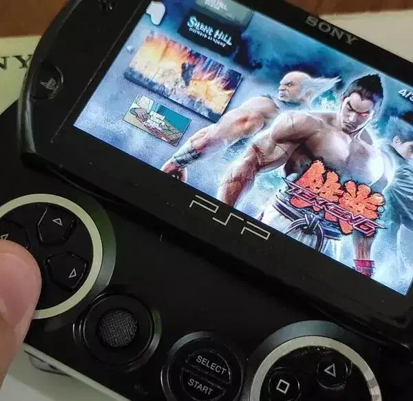 پی اس پی گو سونی اصل|کنسول، بازی ویدئویی و آنلاین|تهران, فلسطین (میدان انقلاب)|دیوار