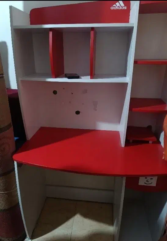 میز کامپیوتر|میز تحریر و کامپیوتر|رشت, شهرک الغدیر|دیوار