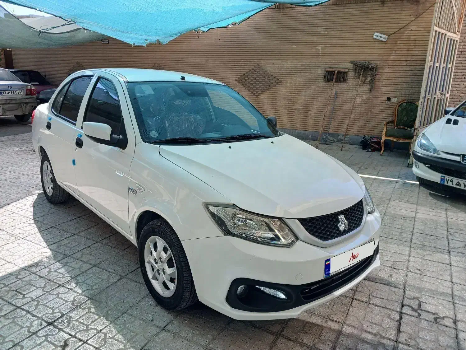 ساینا دوگانه کارخانه(نقد و اقساط)|خودرو سواری و وانت|فلاورجان, |دیوار