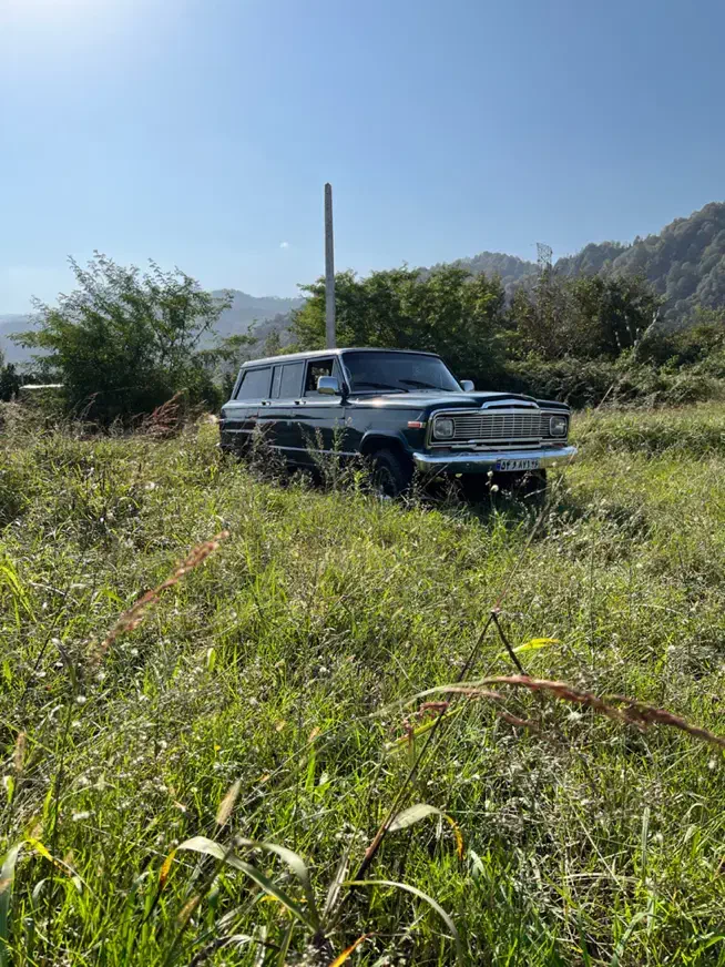 جیپ آهو‌ عروسک|خودرو کلاسیک|رشت, خبرنگار|دیوار