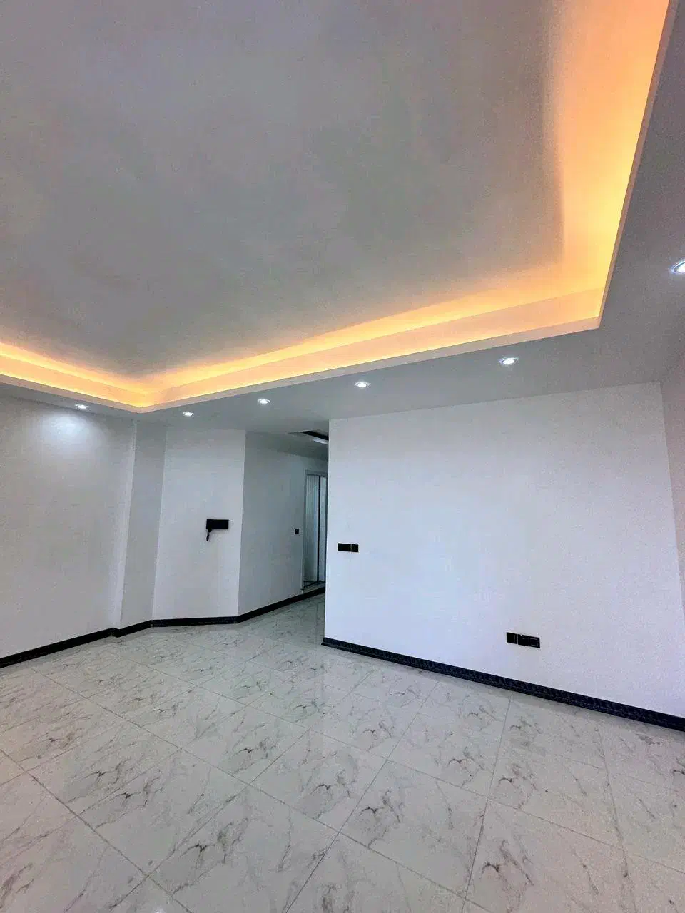 مورد اداری تجاری مناسب بیزینس های مدرن|اجارهٔ دفتر کار، اتاق اداری، مطب|چابهار, |دیوار