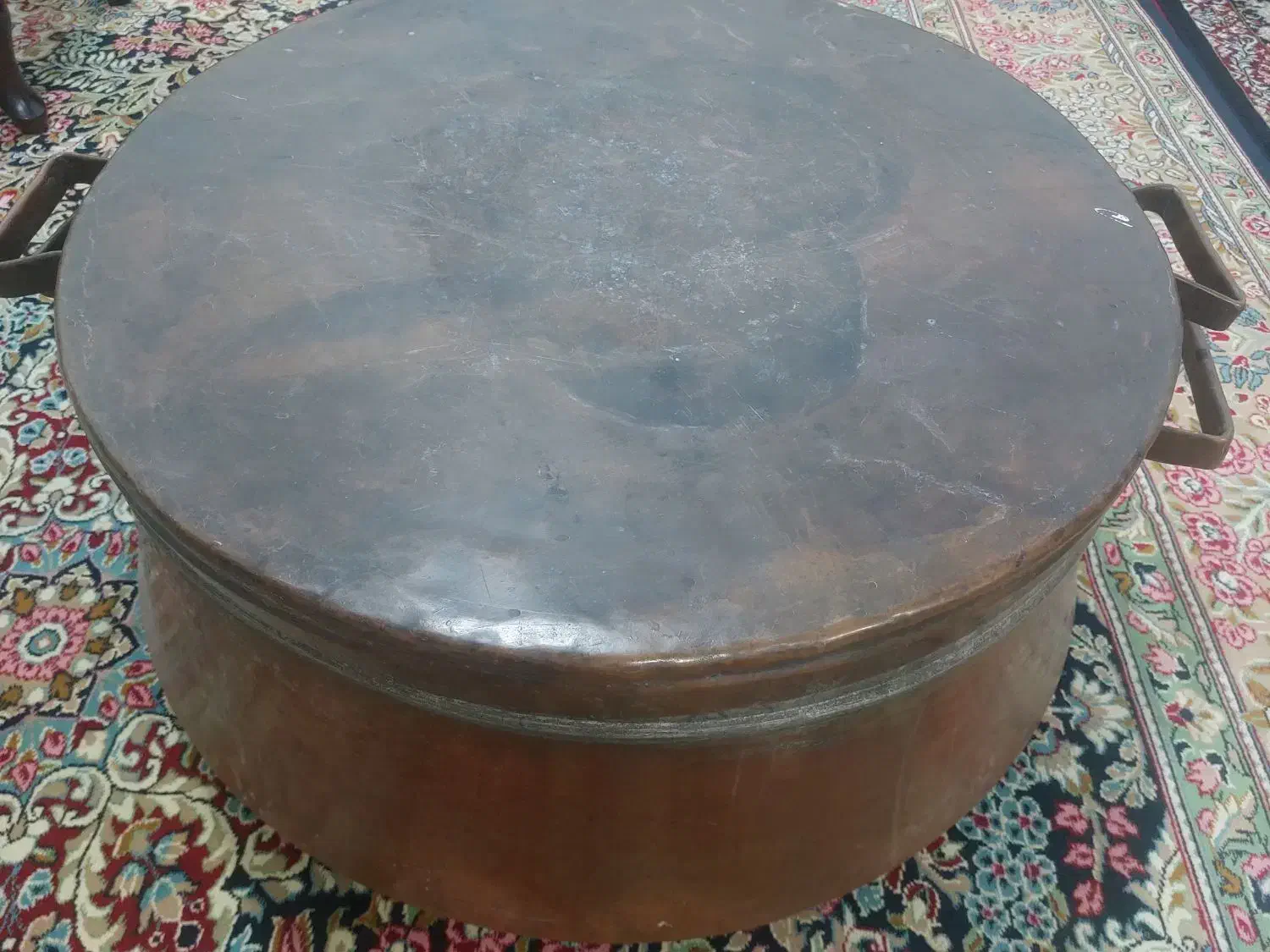 دیگ مس قدیمی|کلکسیون اشیاء عتیقه|زرند, |دیوار