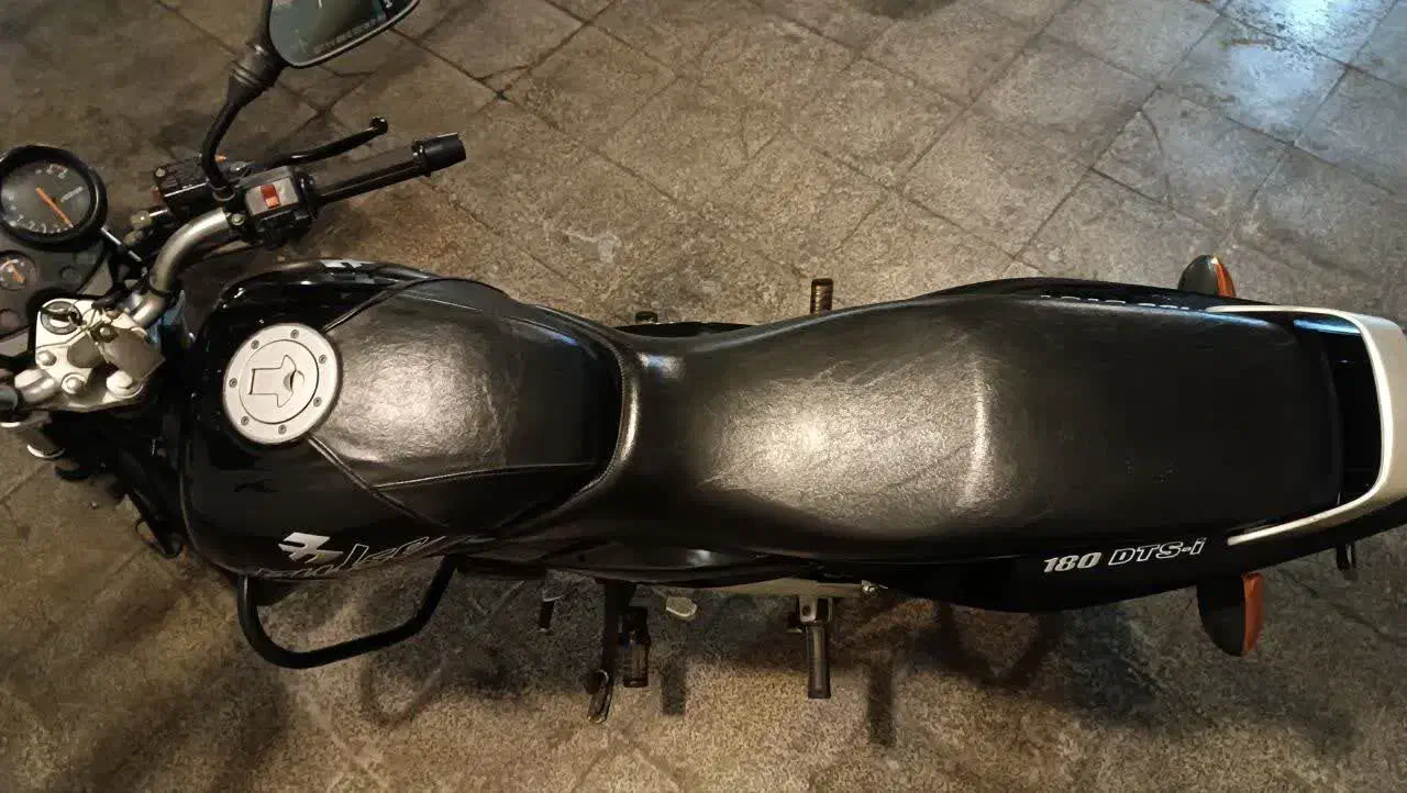 موتور پالس چراغ گرد اصلی|موتورسیکلت|تهران, تهرانپارس جنوبی|دیوار