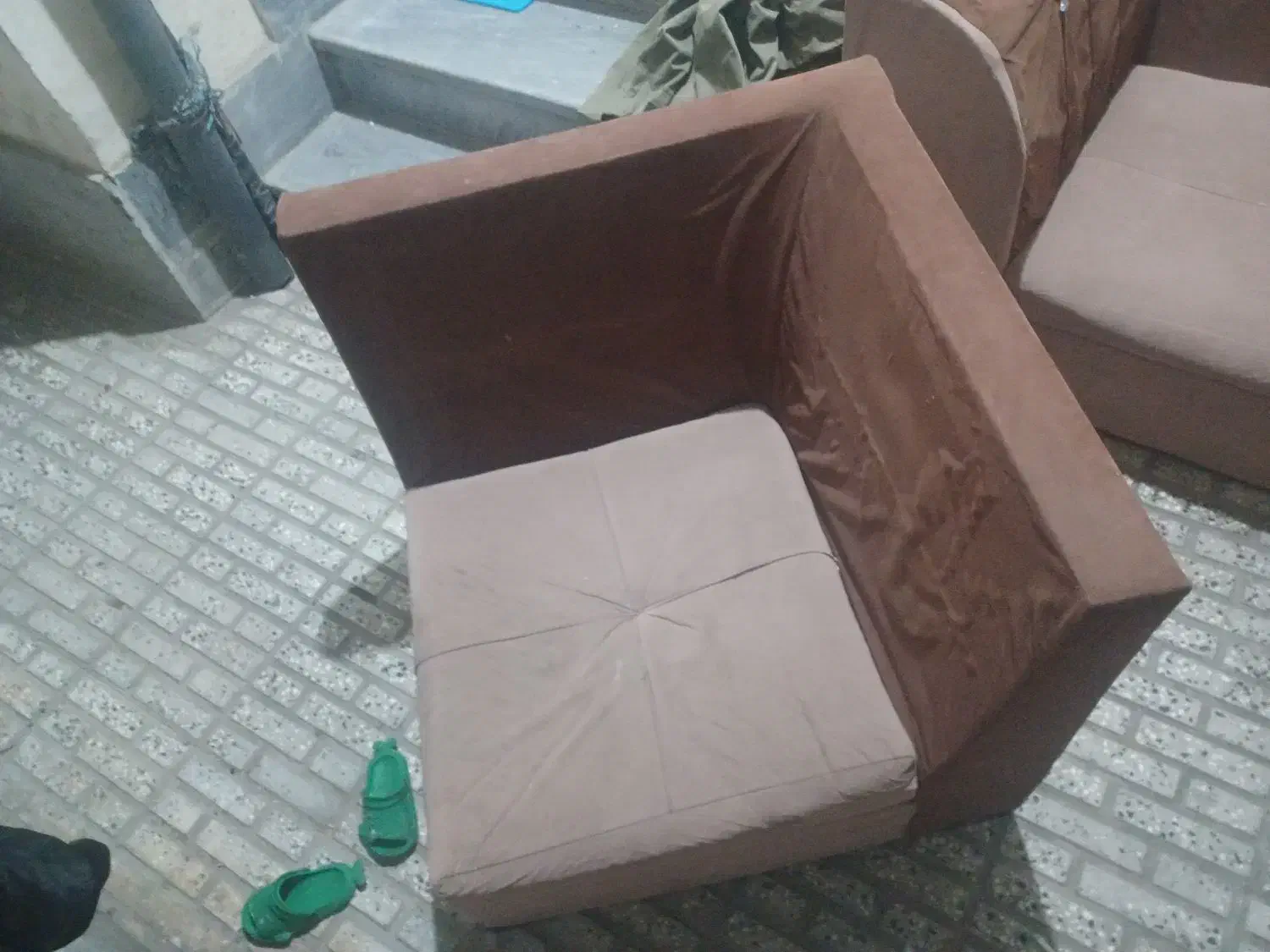 یک دست مبل۶ نفره|مبلمان خانگی و میز عسلی|گرگان, |دیوار