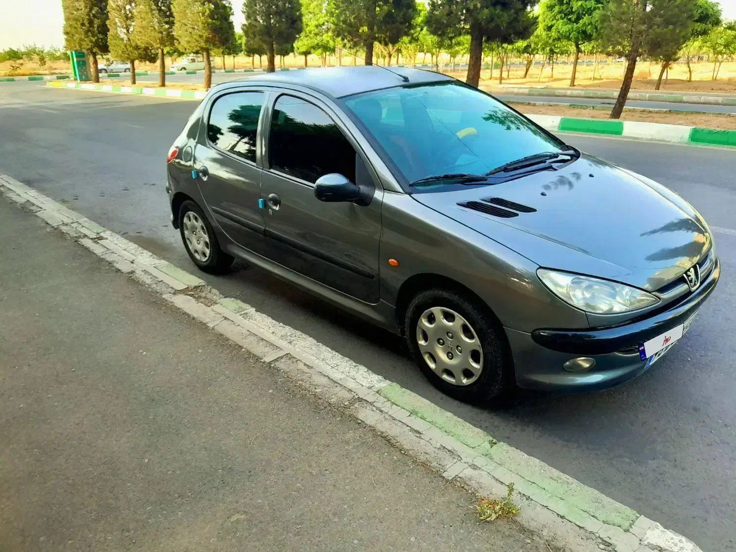 206|خودرو سواری و وانت|چهارباغ, |دیوار