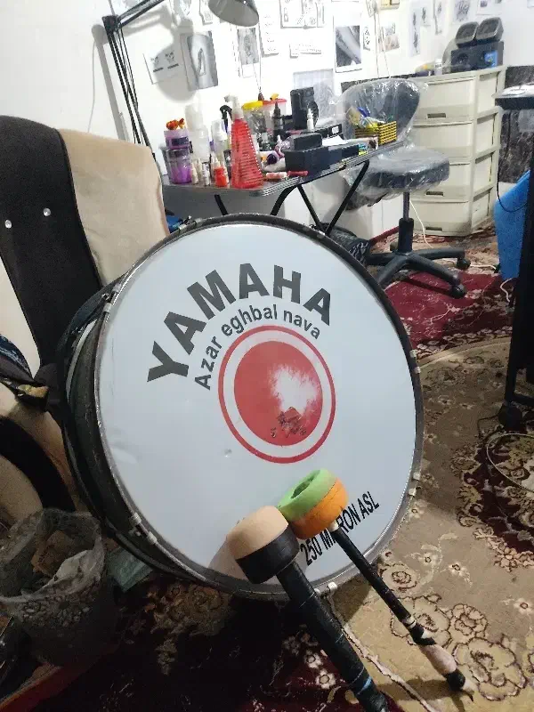 طبل یاماها معاوضه با انگشتر نقره|درام و پرکاشن|کلاله, |دیوار