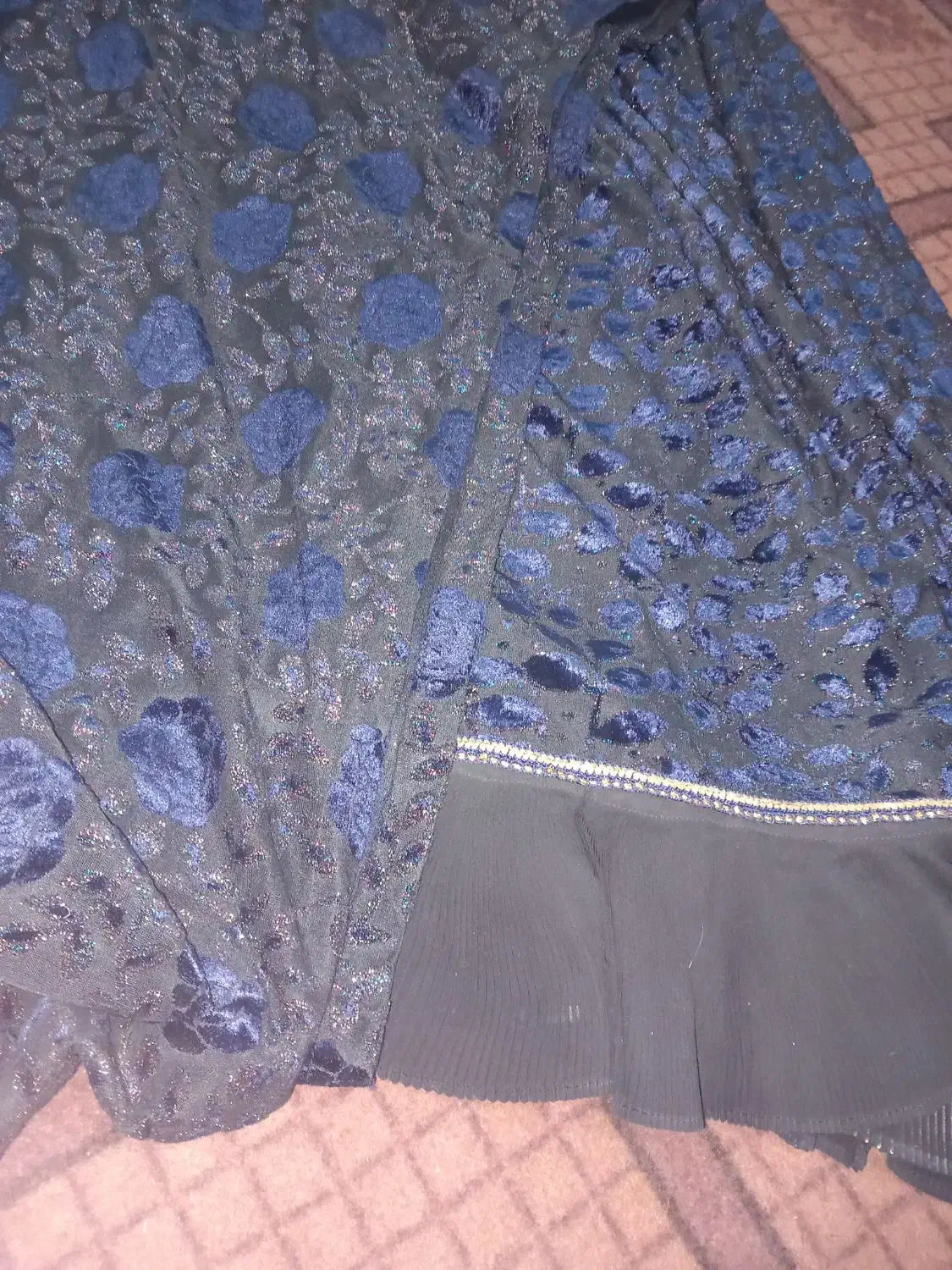 لباس|لباس|یاسوج, |دیوار