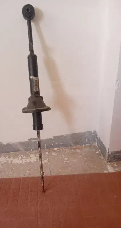 کمک عقب فابریکی تیبا|قطعات یدکی و لوازم جانبی|قرچک, مجتمع مسکونی طبیعت|دیوار