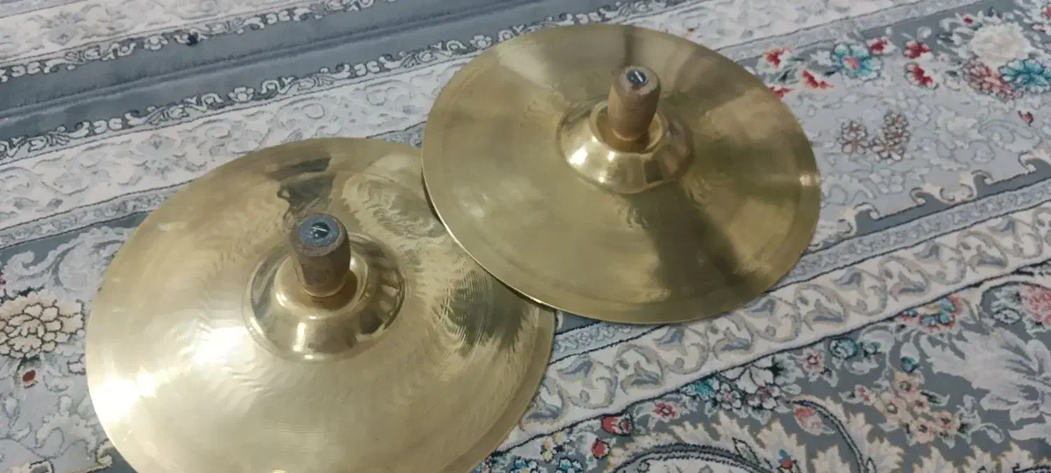 سنج برنجی|درام و پرکاشن|قم, سراجه (۱۵ خرداد)|دیوار