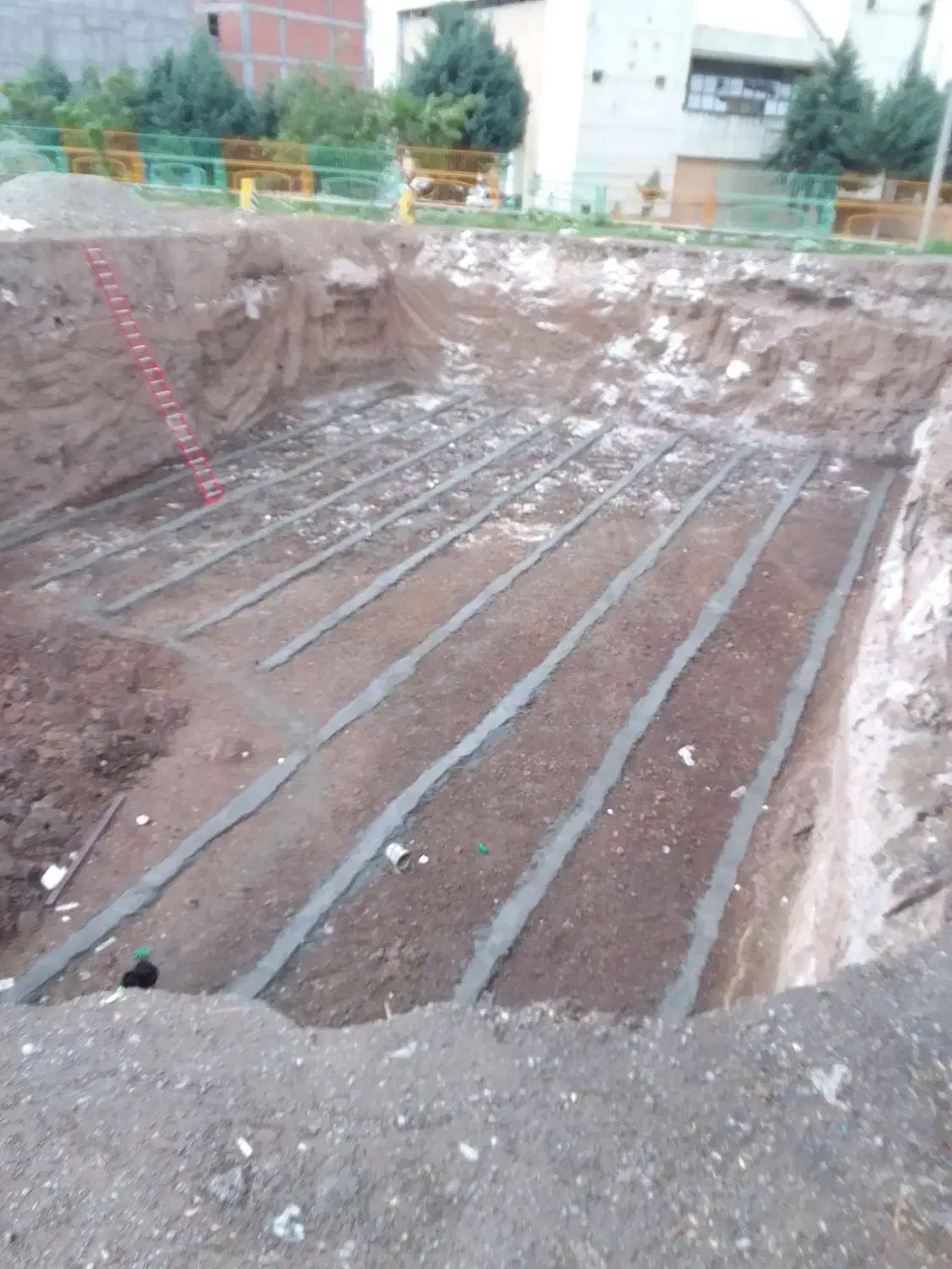 اجرا فنداسیون ،سقف های بتنی وفلزی واستخر|خدمات پیشه و مهارت|دماوند, گیلاوند|دیوار