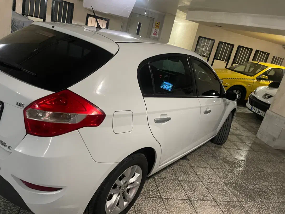 فروش فوری برلیانس ۳۲۰ اتوماتیک ۱۶۵۰ مدل ۹۷|خودرو سواری و وانت|تهران, سلسبیل جنوبی|دیوار