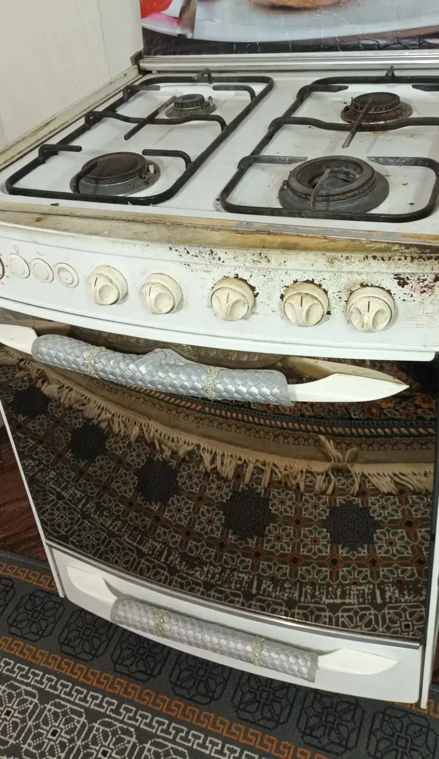 اجاق گاز فر دار|اجاق گاز و لوازم برقی پخت‌وپز|بروجرد, |دیوار