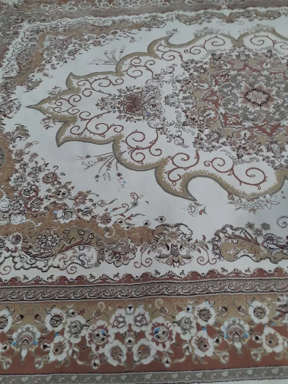 فرش ۹ متری نگین مشهد|فرش|رشت, یخسازی|دیوار