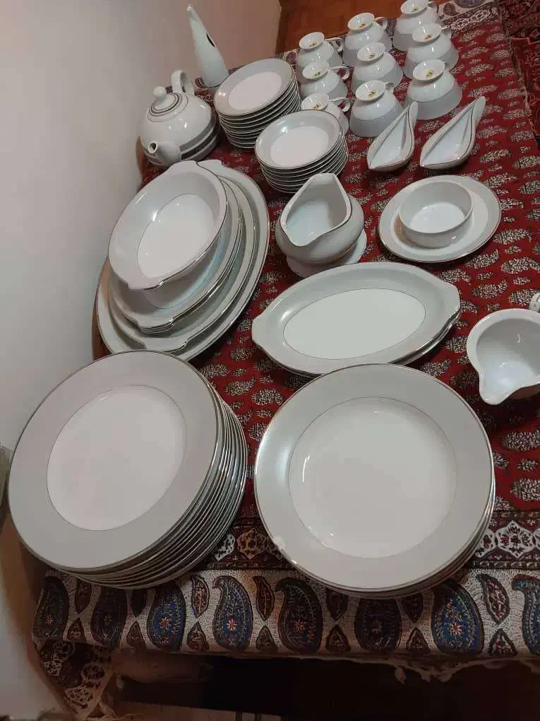 سرویس غذاخوری|ظروف سرو و پذیرایی|تهران, قلهک|دیوار