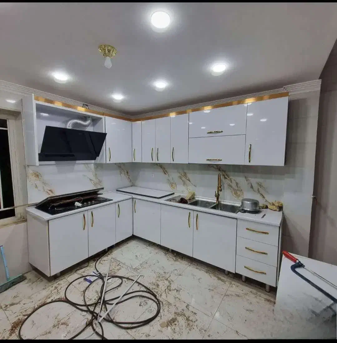 زیبایی کابینت های نوکلاسیک/دستگیره طلایی/کد 5677|مصالح و تجهیزات ساختمان|نور, |دیوار
