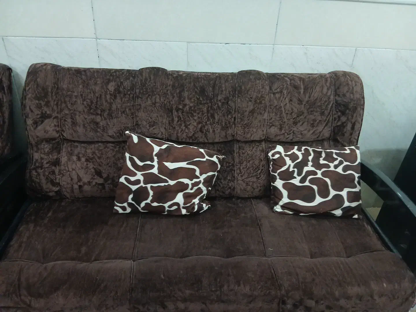 مبل ۸نفره|مبلمان خانگی و میز عسلی|قم, قلعه کامکار|دیوار