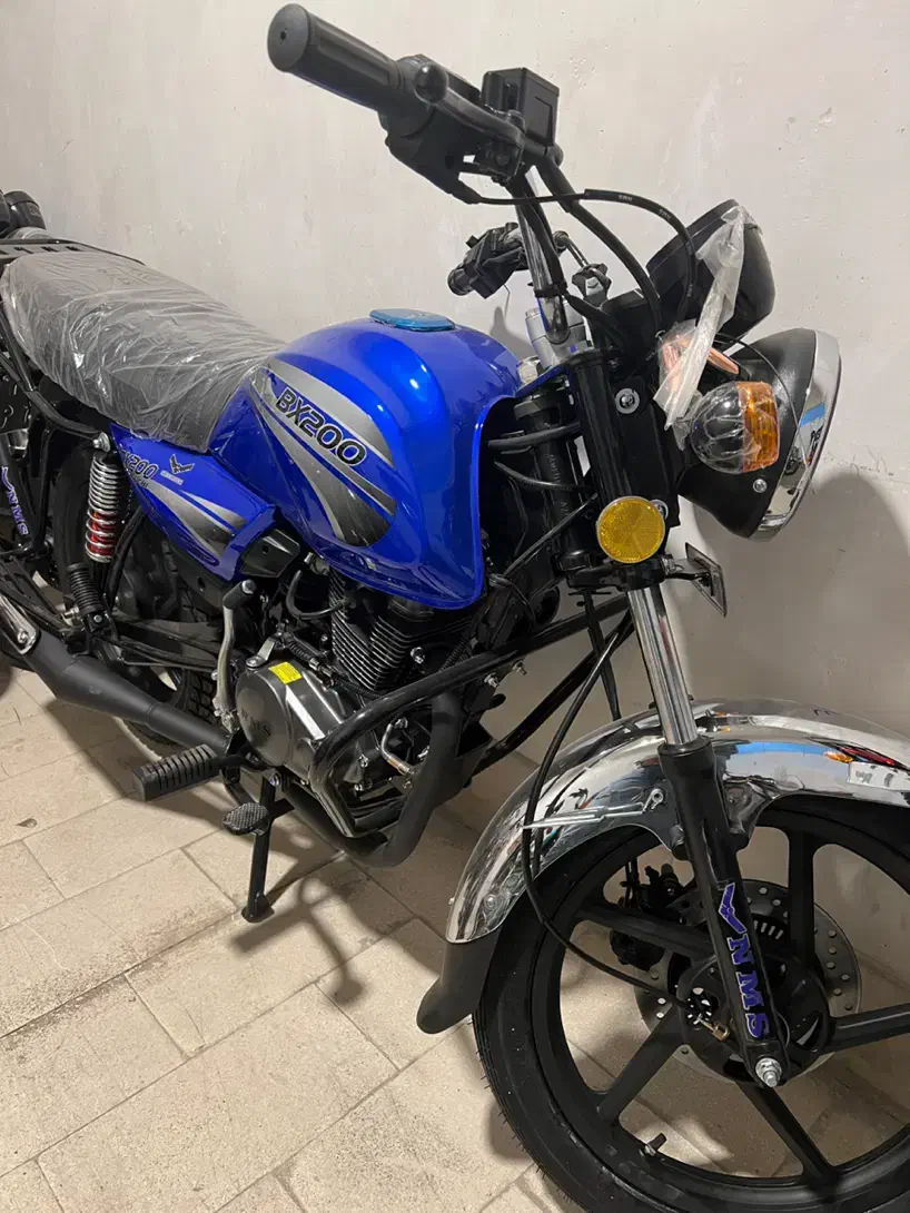 باکسر 200 ABS صفر کیلومتر|موتورسیکلت|مشهد, رضاییه|دیوار