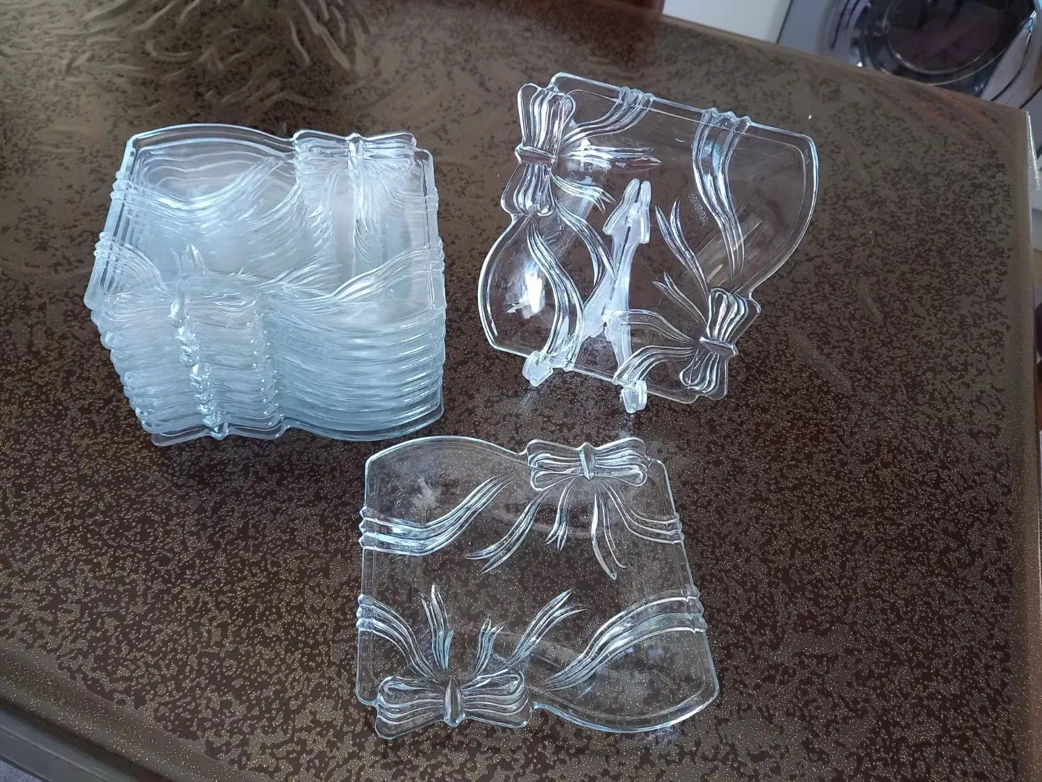 ظروف پذیرایی|ظروف سرو و پذیرایی|رودهن, |دیوار