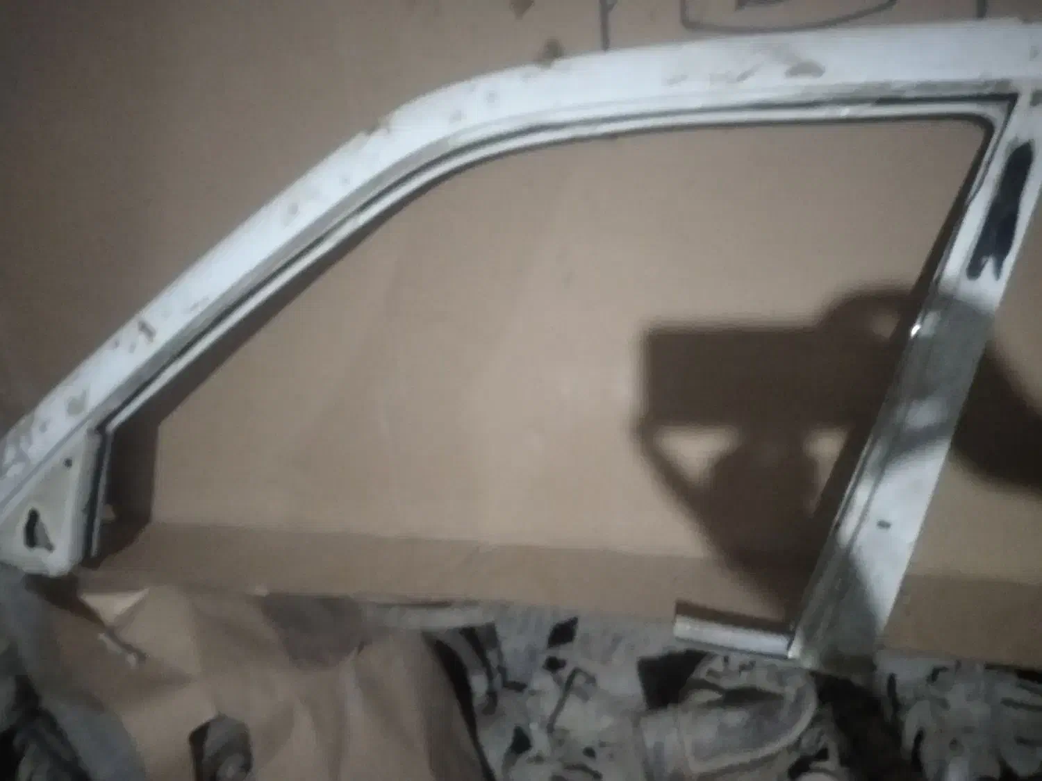 ستون در بژو۴۰۵|قطعات یدکی و لوازم جانبی|بند زرک, |دیوار