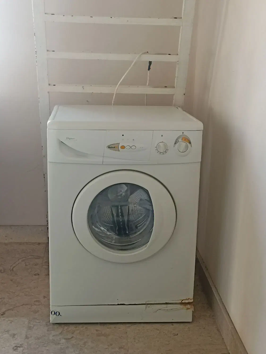 لباس شویی|ماشین لباسشویی و خشک‌کن لباس|چالوس, |دیوار