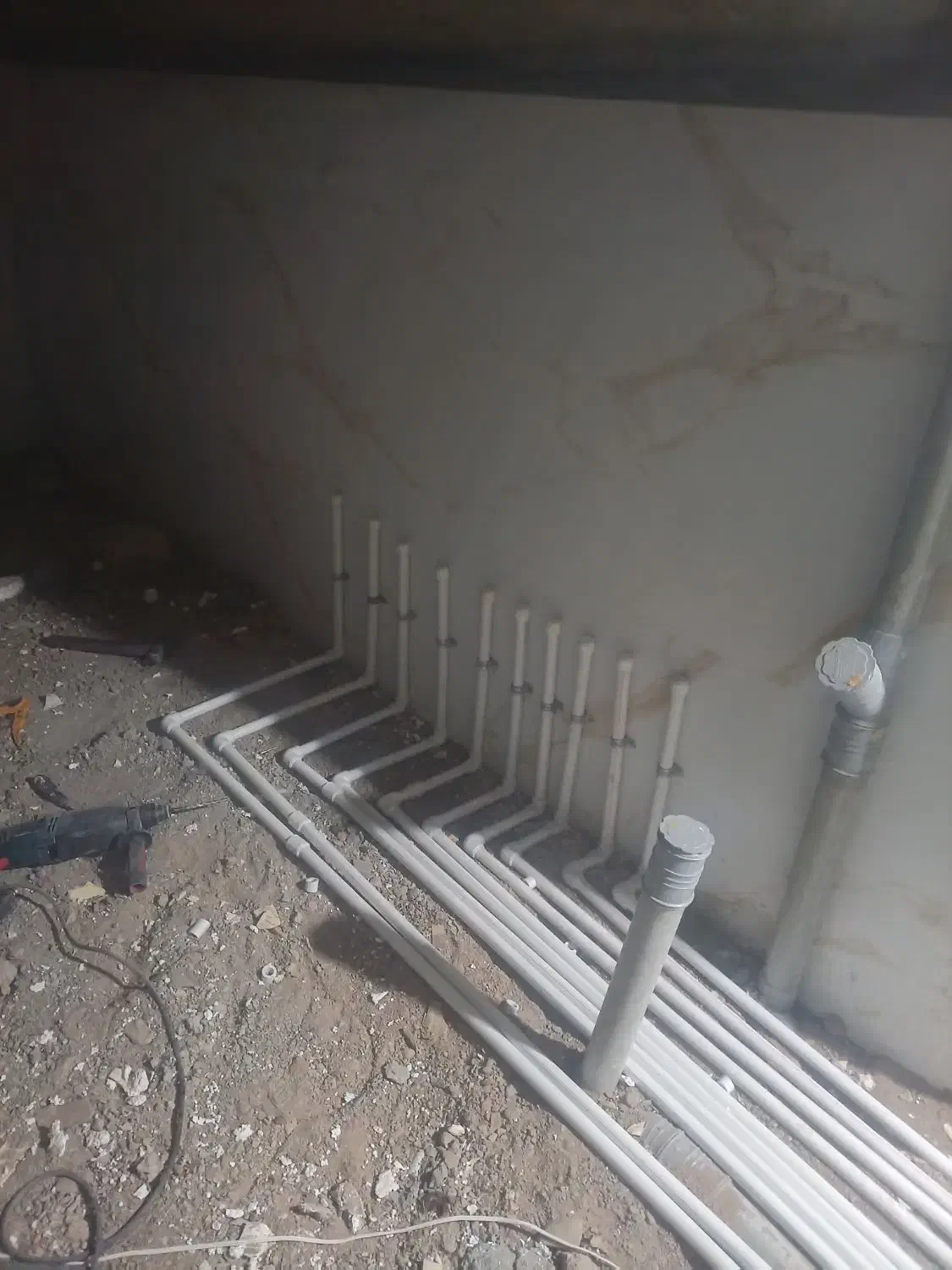 نیازمندشاکرد لوله کشی|استخدام معماری، عمران و ساختمانی|زاهدان, |دیوار