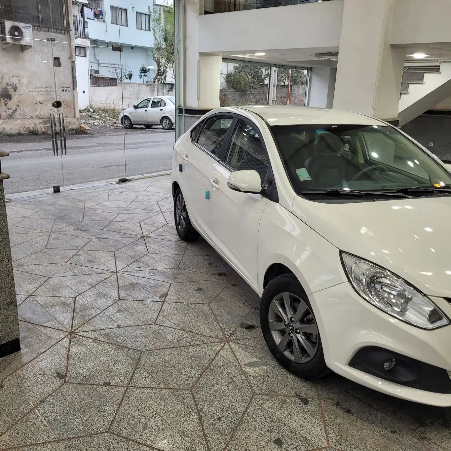 جک جی فور|خودرو سواری و وانت|چالوس, |دیوار