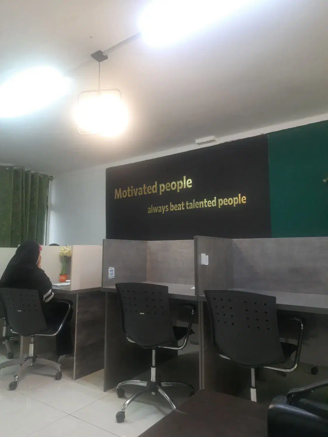 جذب مربی و تیچر زبان بصورت آنلاین و دورکار|استخدام آموزشی|گرگان, |دیوار